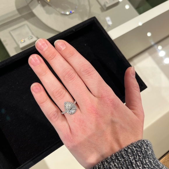 2 Carat Pear Lab Grown Diamond Engagement Ring - Picture 12 of 15